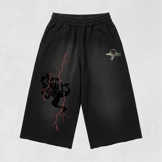 'STRAWBOUND' Baggy Cropped Sweat Jorts