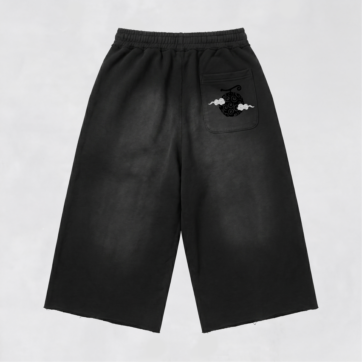 'STRAWBOUND' Baggy Cropped Sweat Jorts